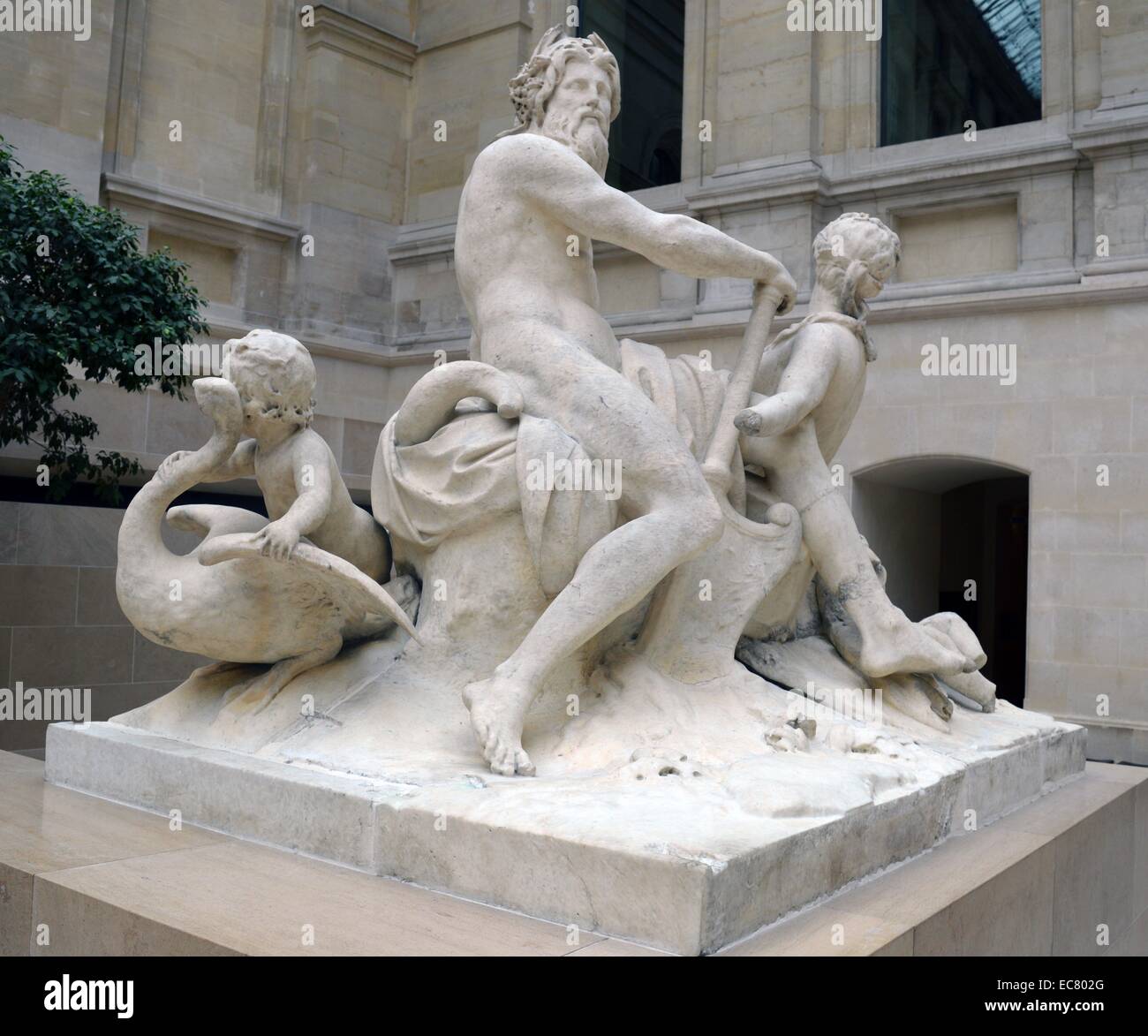 Marmorstatue der Seine und Marne von Nicolas Coustou (1658-1733), französischer Bildhauer, dessen Stil auf die akademischen Grand Manier der Bildhauer basierte. Vom 17. Jahrhundert. Stockfoto