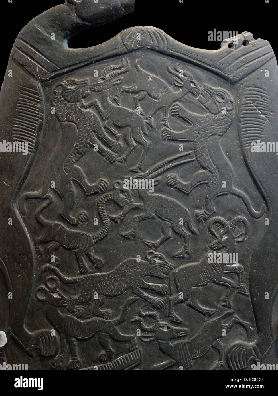 Die doppelseitigen (Two-Dog) Palette. Antike Ägyptische 3300-3100 v. Chr. eine zeremonielle Objekt in der Entlastung, die Jagd und Tiere geschnitzt Stockfoto