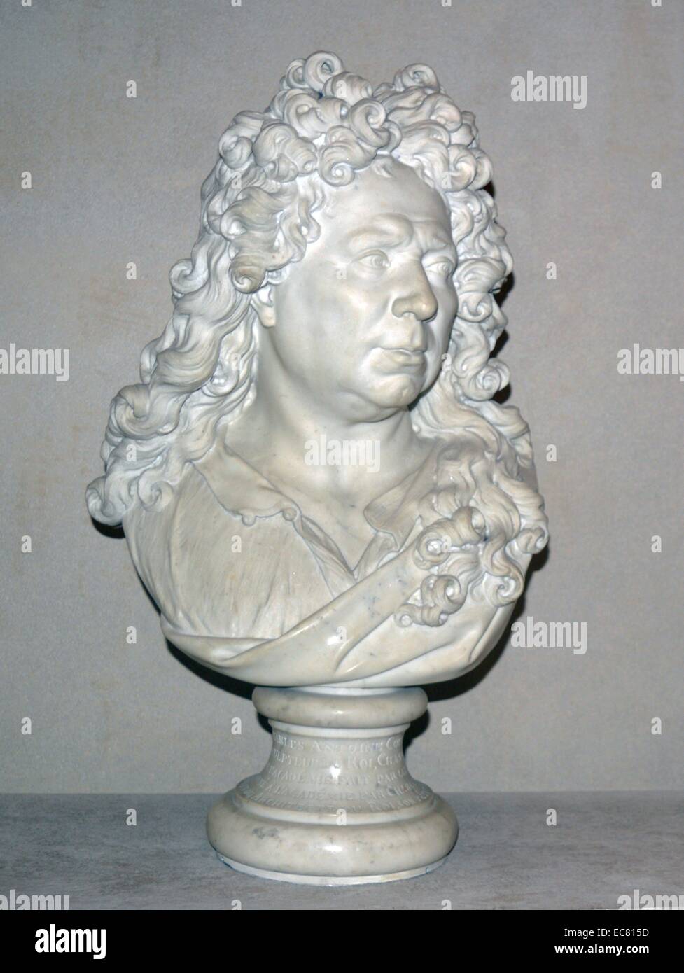 Marmorstatue von Antoine Coypel (1661-1722) war eine Geschichte Maler, den berühmten Sohn des französischen Malers, Noel Coypel. Vom 17. Jahrhundert. Stockfoto