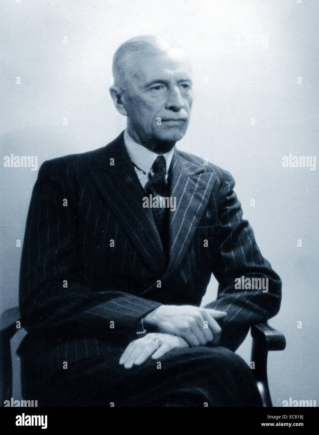 Władysław Raczkiewicz (1885-1947) war eine polnische politische Figur und der erste Präsident der Polnischen Exilregierung von 1939 bis zu seinem Tod im Jahr 1947. Bis 1945 war er der international anerkannte polnische Staatschef, und die polnische Regierung im Exil war, als das Kontinuum der polnischen Regierung von 1939 anerkannt. Stockfoto