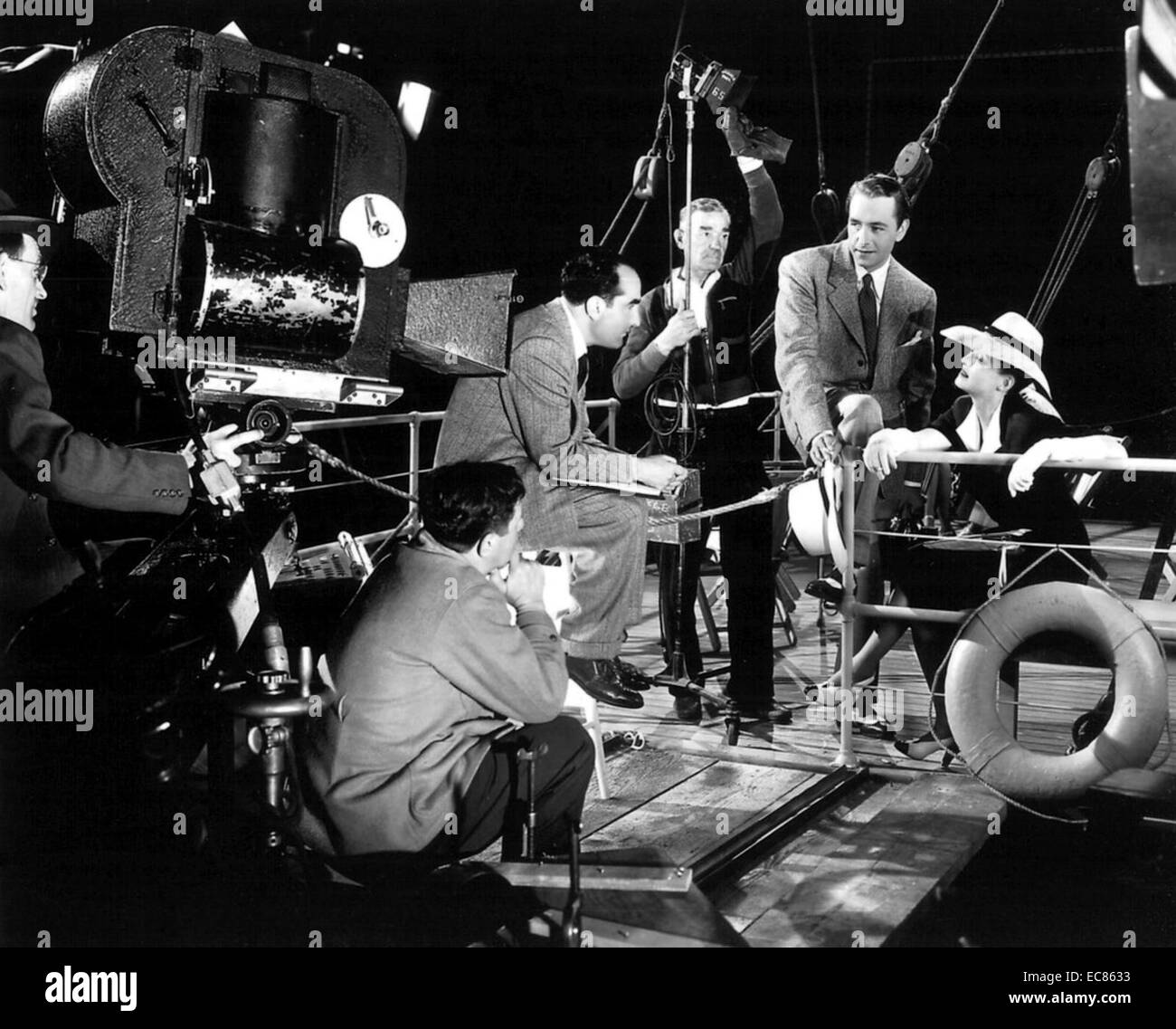 Jetzt; Voyager 'American drama Film 1942 mit Bette Davis, Paul Henreid, Claude Rains, von Irving Rapper geleitet. Das Drehbuch von Casey Robinson ist auf der 1941 gleichnamigen Roman von Olive Higgins Prouty. Stockfoto