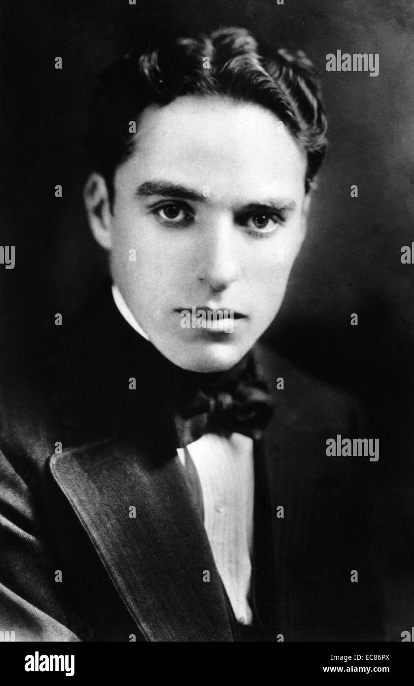 Foto von Sir Charles Spencer "Charlie" Chaplin (1889-1977), englischer Schauspieler, Komiker und Filmemacher, auf Ruhm in der Stummfilmzeit stieg. Vom 1917 Stockfoto