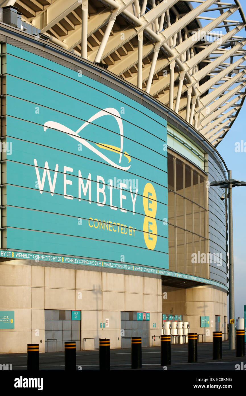 Wembley stadion eingang Fotos und Bildmaterial in hoher Auflösung Alamy