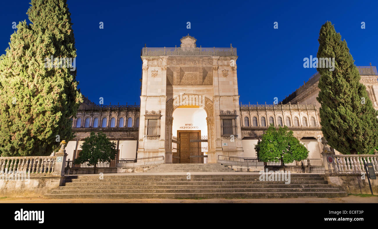 Sevilla - das archäologische Museum in der Abenddämmerung. Stockfoto