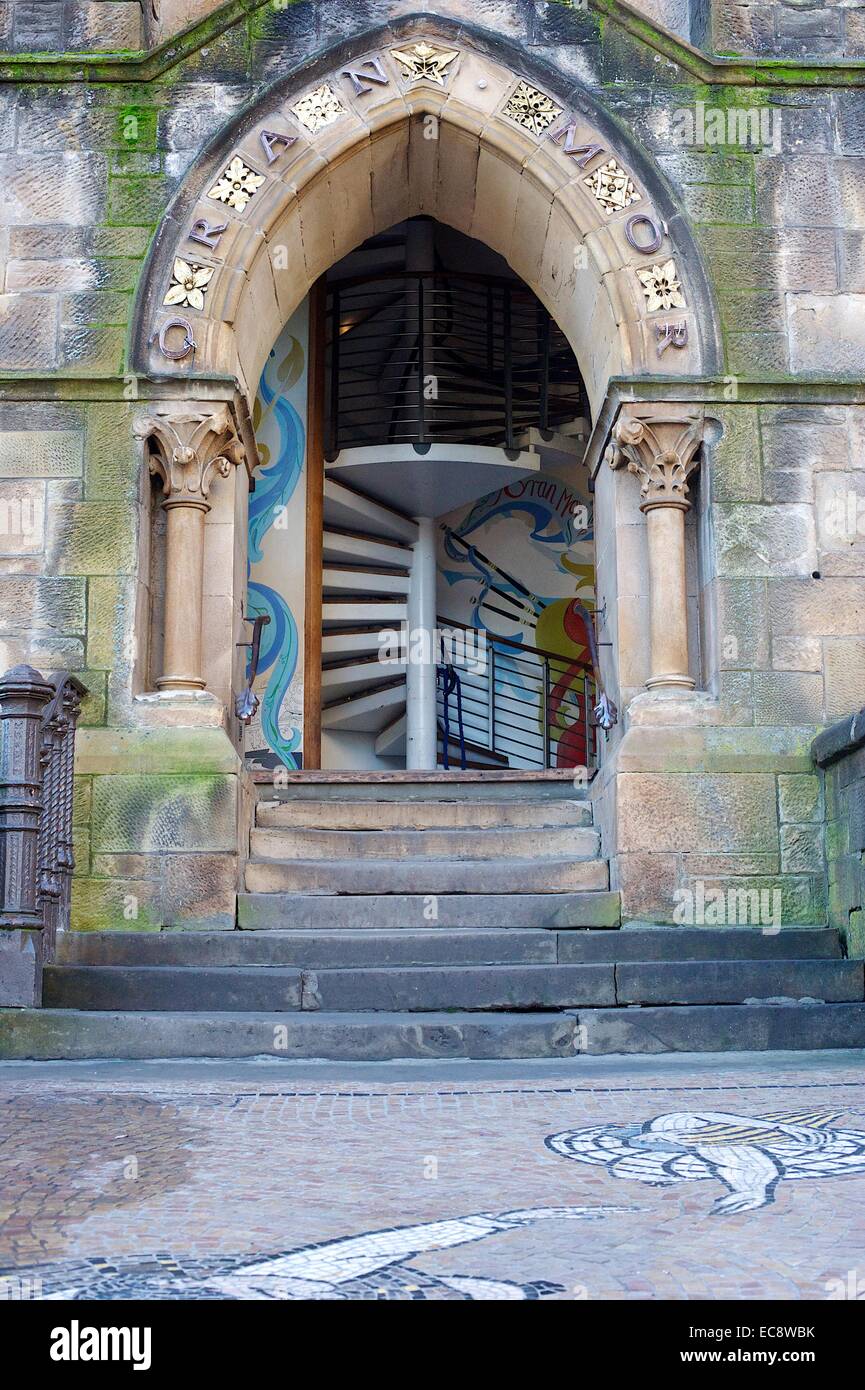 Torbogen Eintritt in Glasgow Unterhaltungskomplex Oran Mor Das Gebäude war früher eine Kirche. Stockfoto