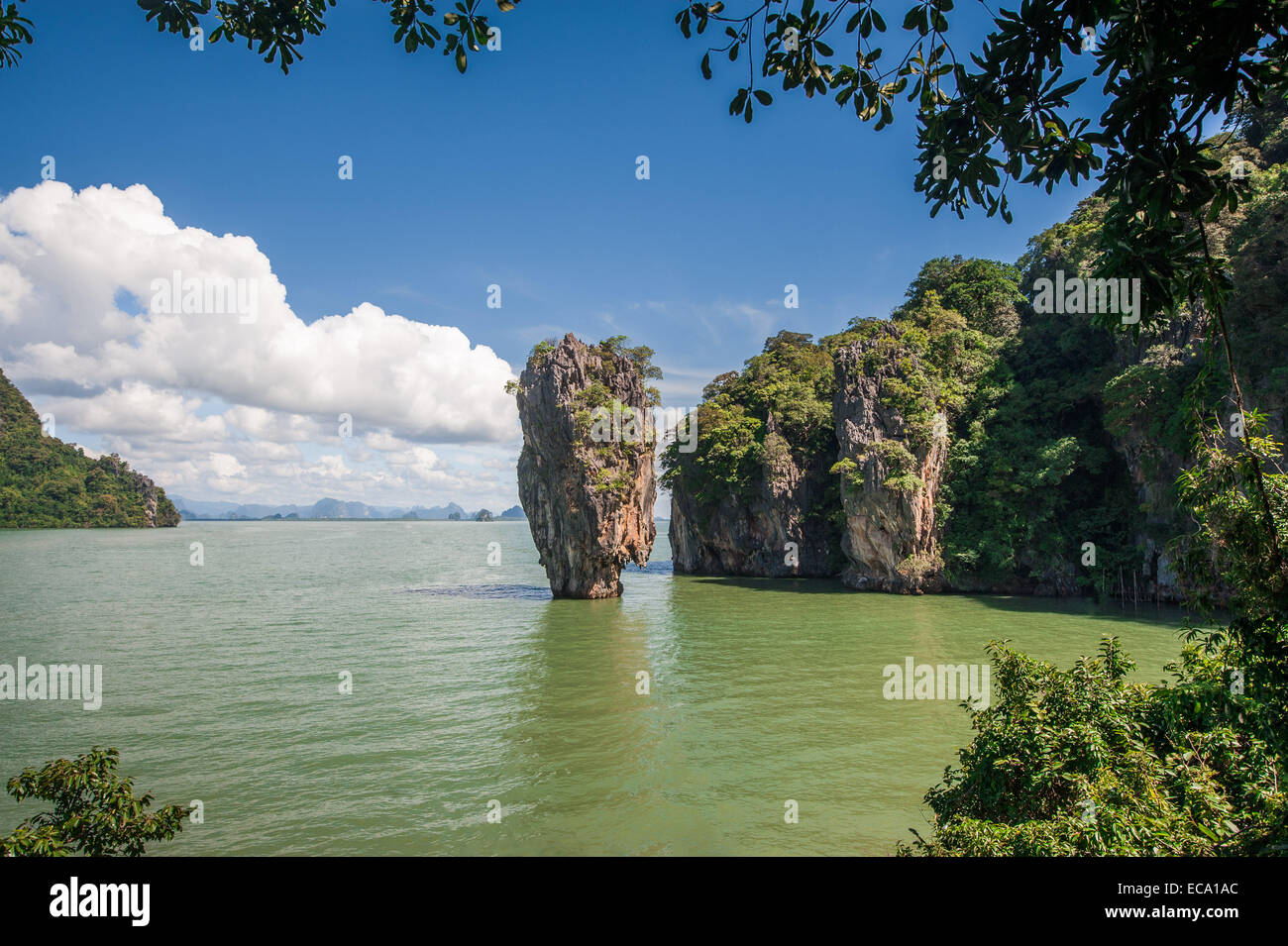 Blick vom Khao Phing Kan (James Bond Insel) von Ko Tapu Stockfoto