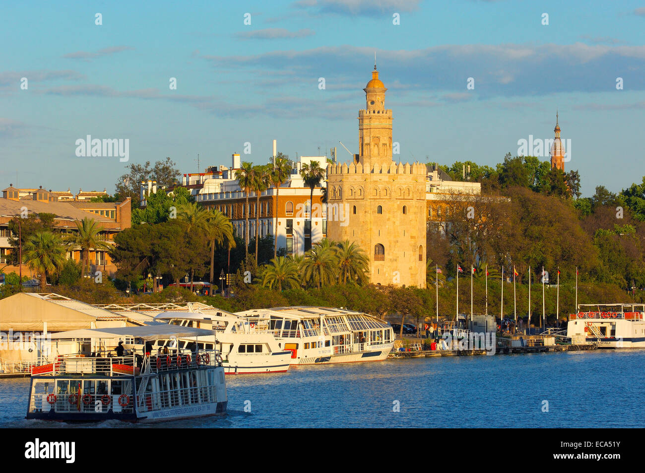 Torre del Oro und Guadalquivir Fluss, Sevilla, Andalusien, Spanien, Europa Stockfoto