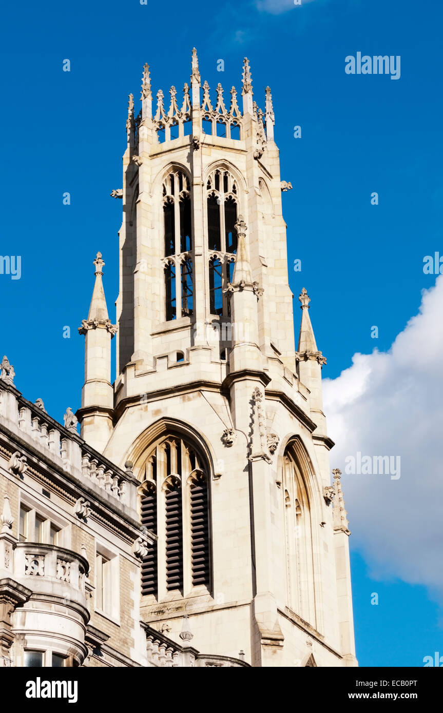 Der Turm der St. Dunstan in der Westkirche, Fleet Street, London. Stockfoto