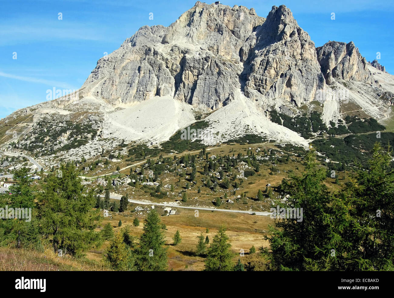 Peak genannt Laguazoi Piccolo in der Nähe von Passo Falzarego Stockfoto