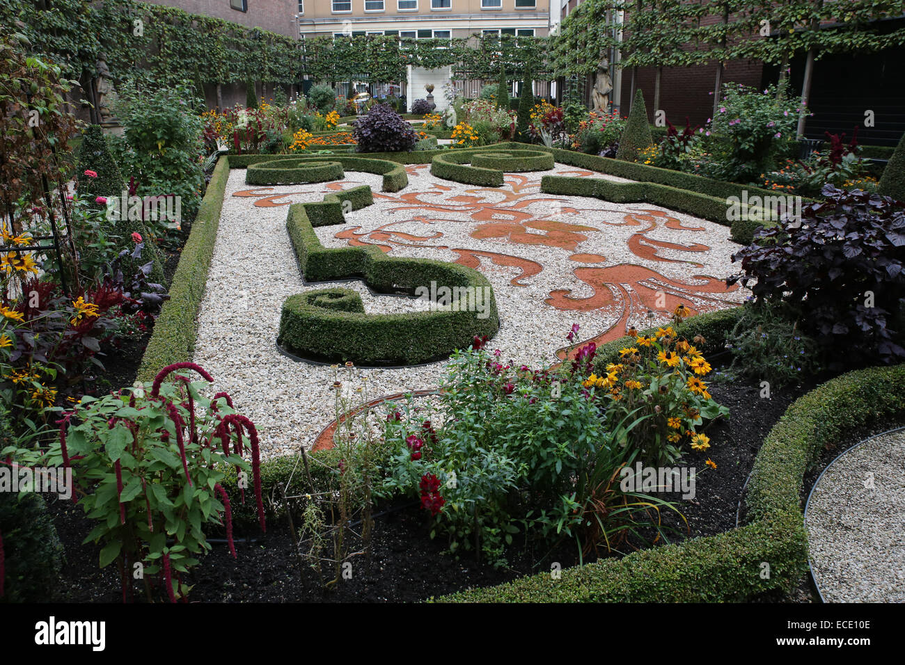 Niederländische Haus Garten Garten Stockfoto