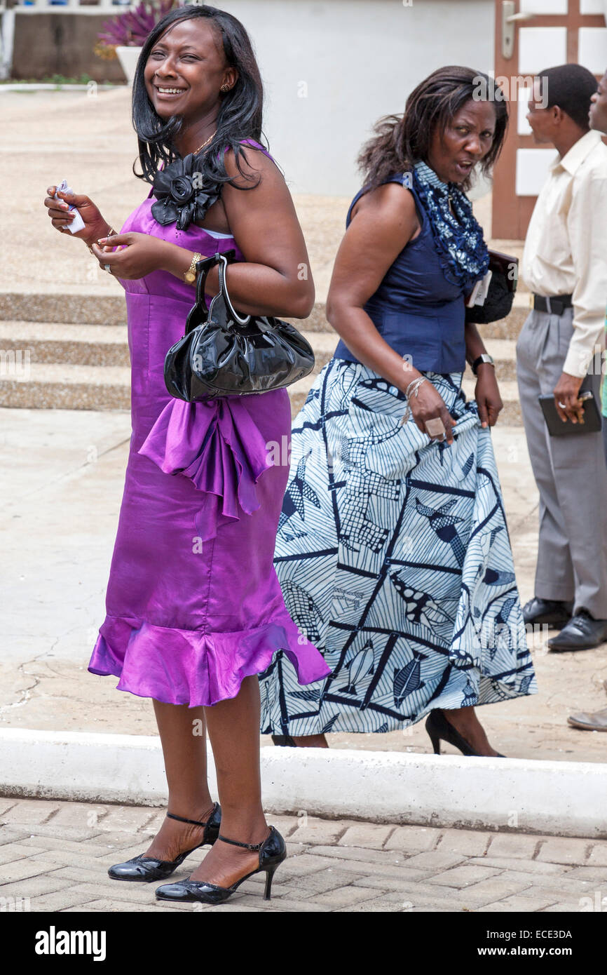 Gemeinde am Heiligen-Geist-Kathedrale, Adabraka, Accra, Ghana, Afrika Stockfoto