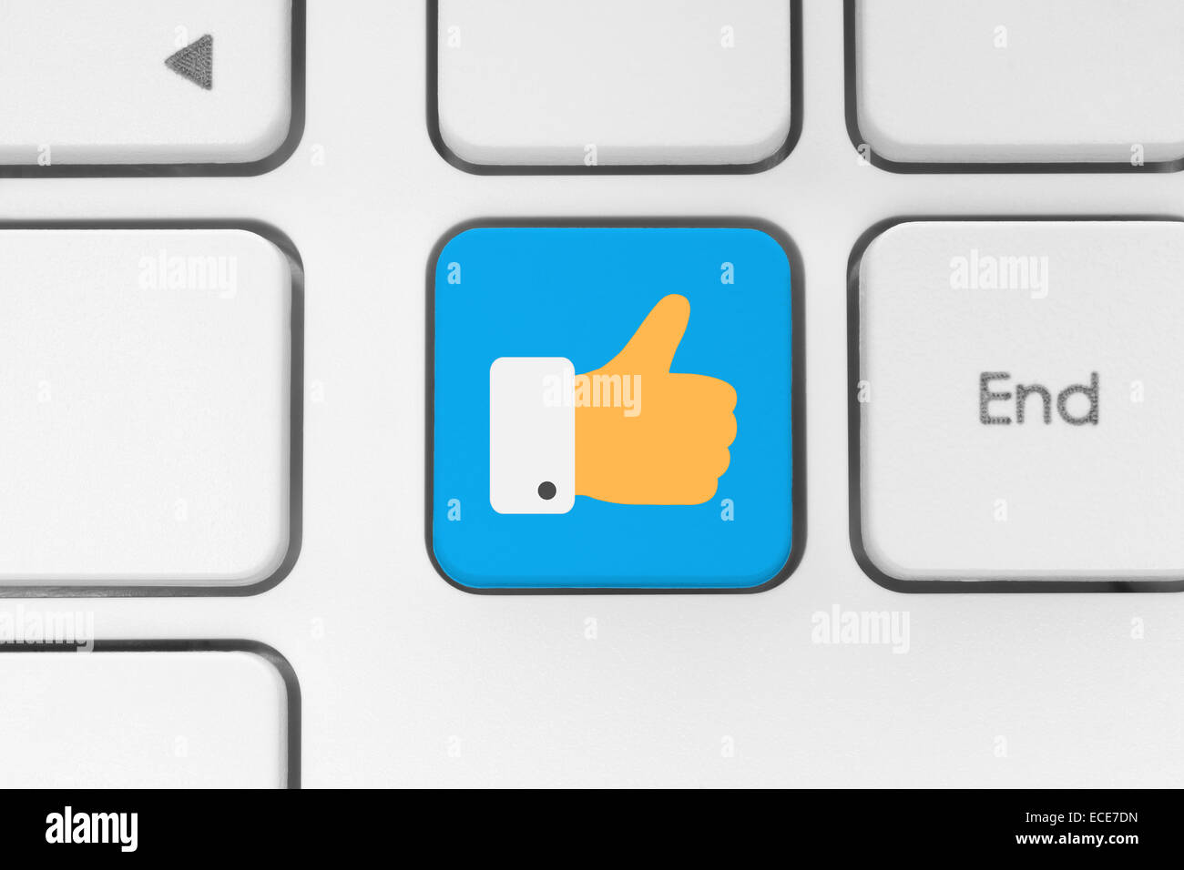 Blau wie die Taste auf der Tastatur Stockfoto