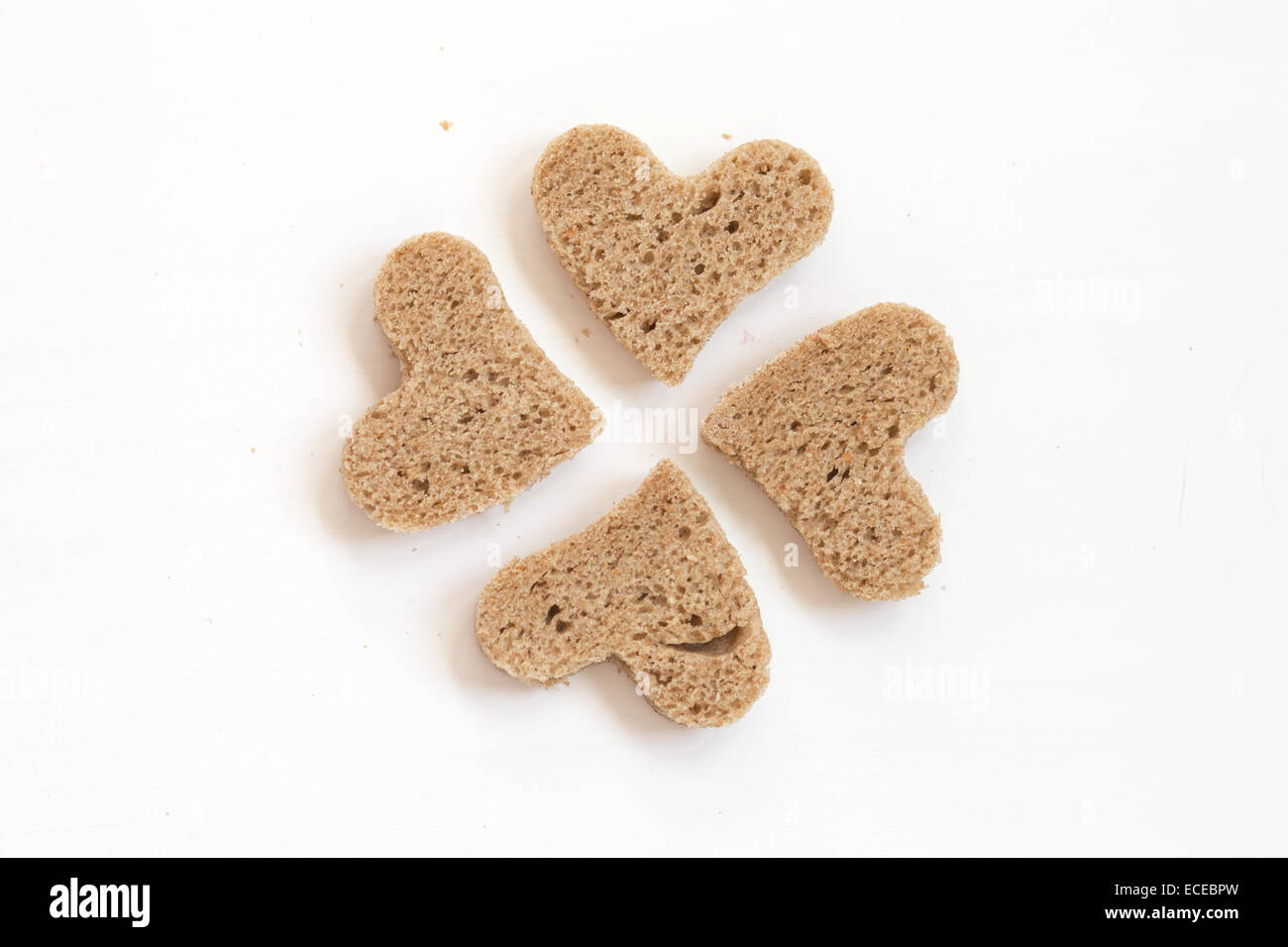 Brot in Form von Herzen Stockfoto