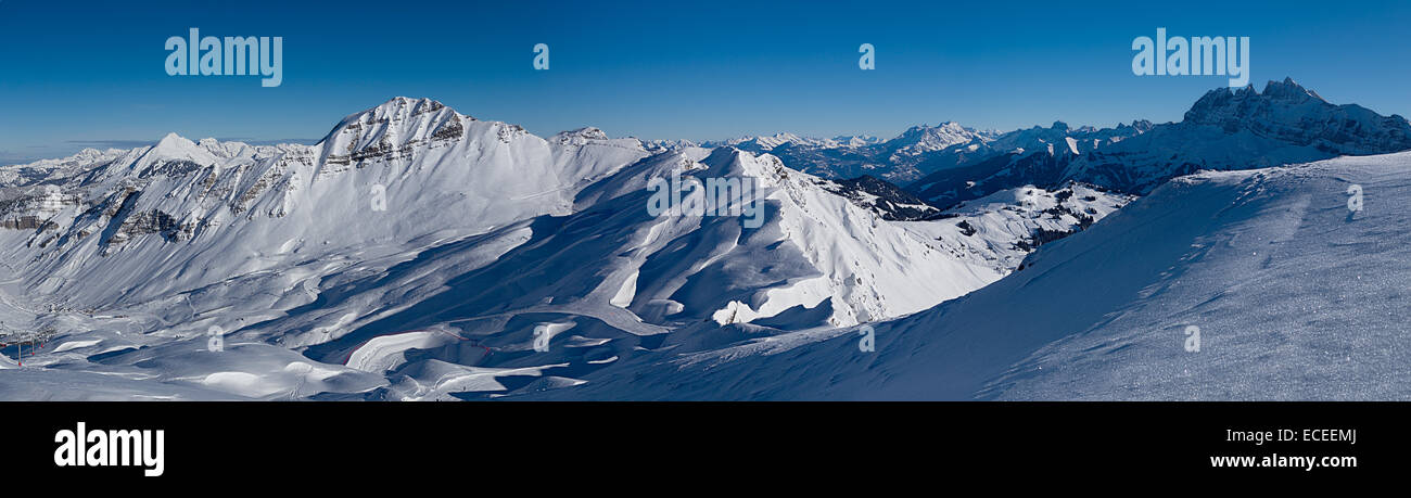 Bergen an der Grenze zwischen Frankreich und der Schweiz, Stockfoto