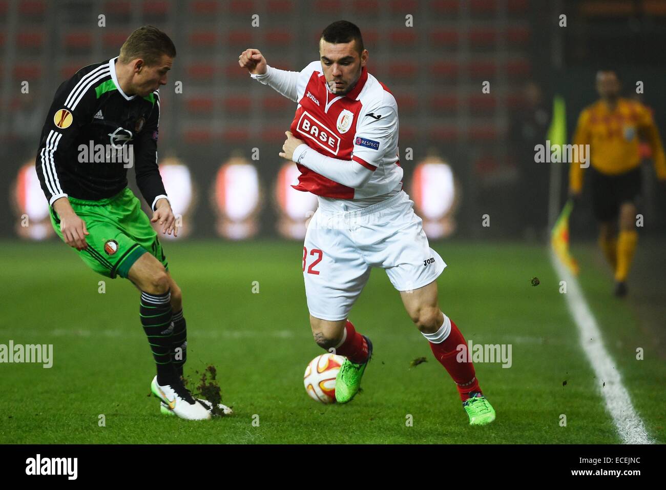 Lüttich, Belgien. 11. Dezember 2014. UEFA Europa League. Standard-Leige gegen Feyenoord Rotterdam. Tony Watt von Standard Lüttich © Aktion Plus Sport/Alamy Live-Nachrichten Stockfoto