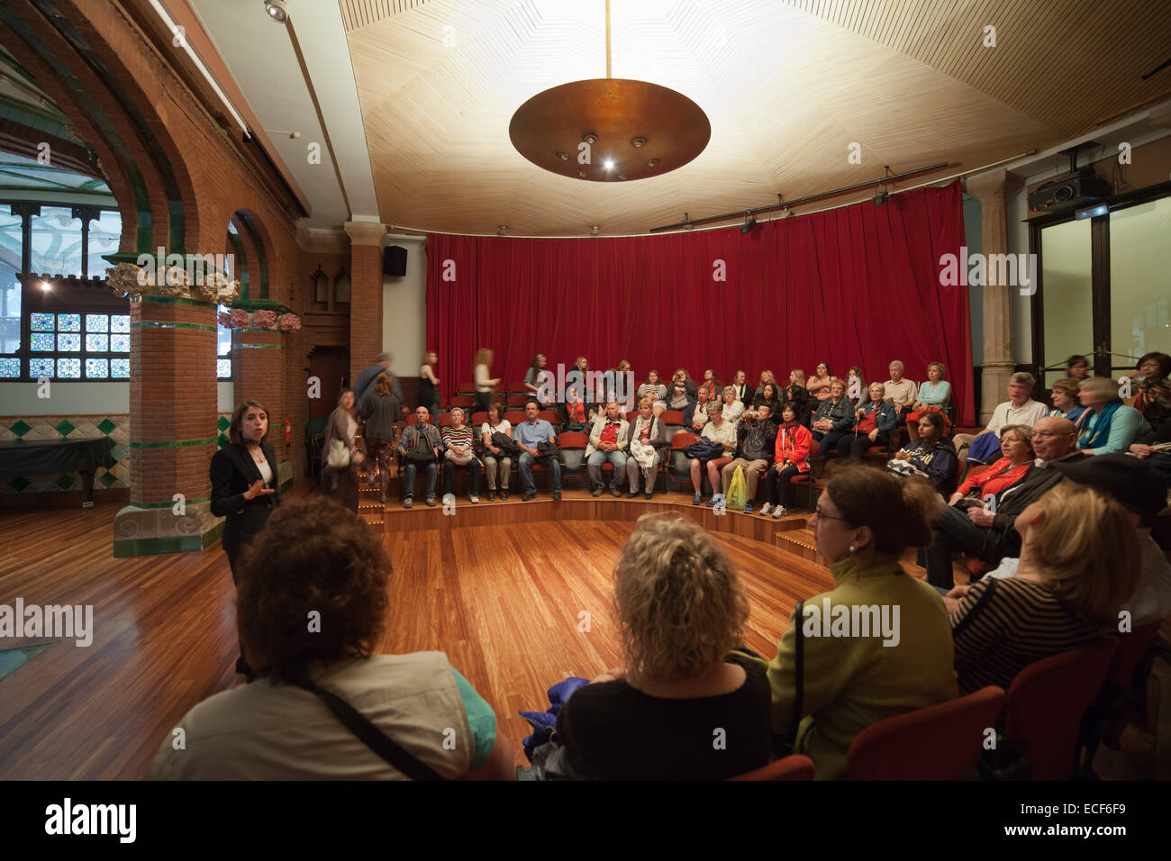 Palast der katalanischen Musik (Palau De La Musica Catalana) kleine Bühne und Zuschauerraum in Barcelona, Katalonien, Spanien. Stockfoto