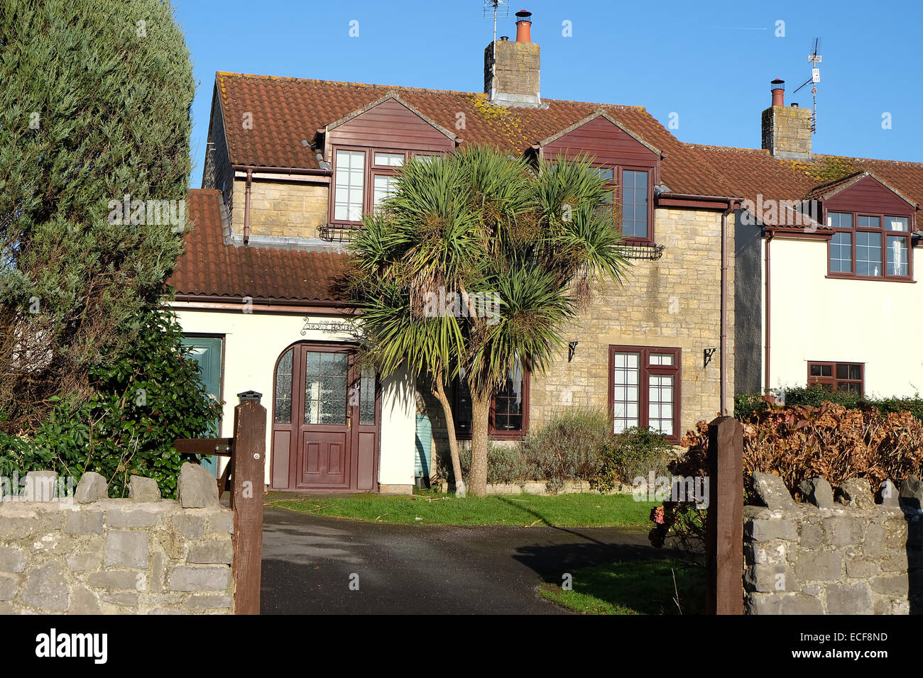 Ein smart typisch britischen House in einem Bereich im ländlichen England 13. Dezember 2014 Mitte Stockfoto