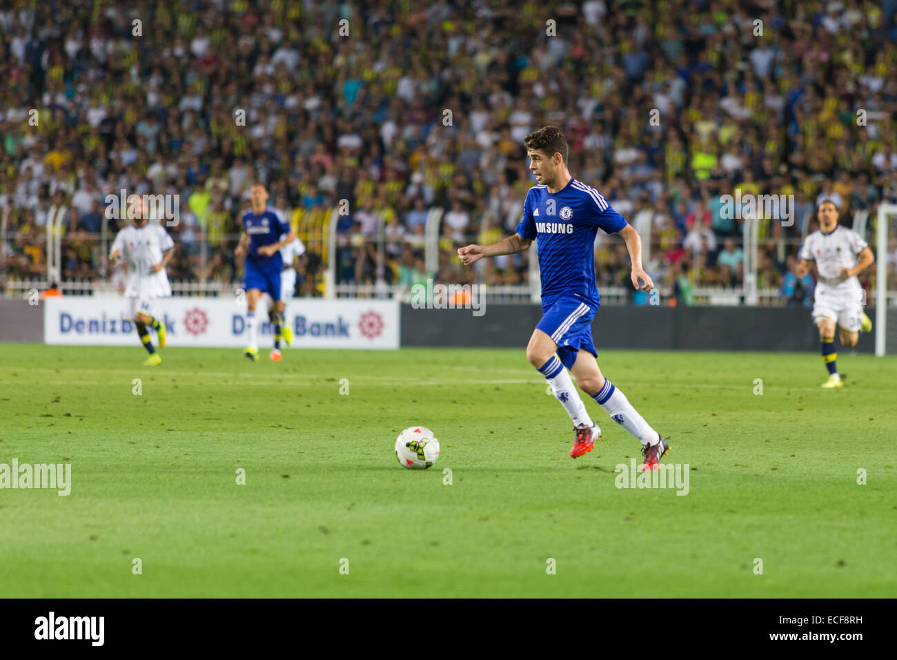 ISTANBUL 8. August 2014 Chelsea greift zu Fenerbahce Soma Charity Turnier Sukru Saracoglu Stadion. Stockfoto