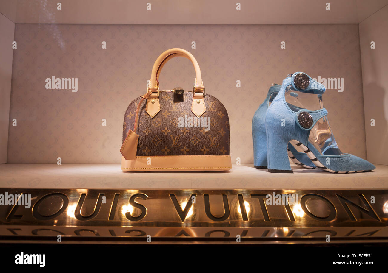 Louis Vuitton Fashion-Store in der New Bond Street Stockfoto