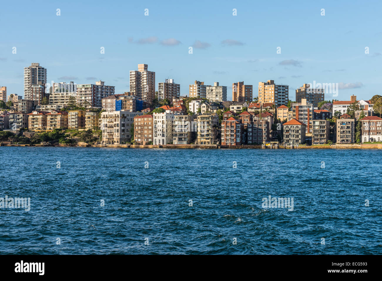 Gebäude an der Küste von Sydney Harbour Stockfoto