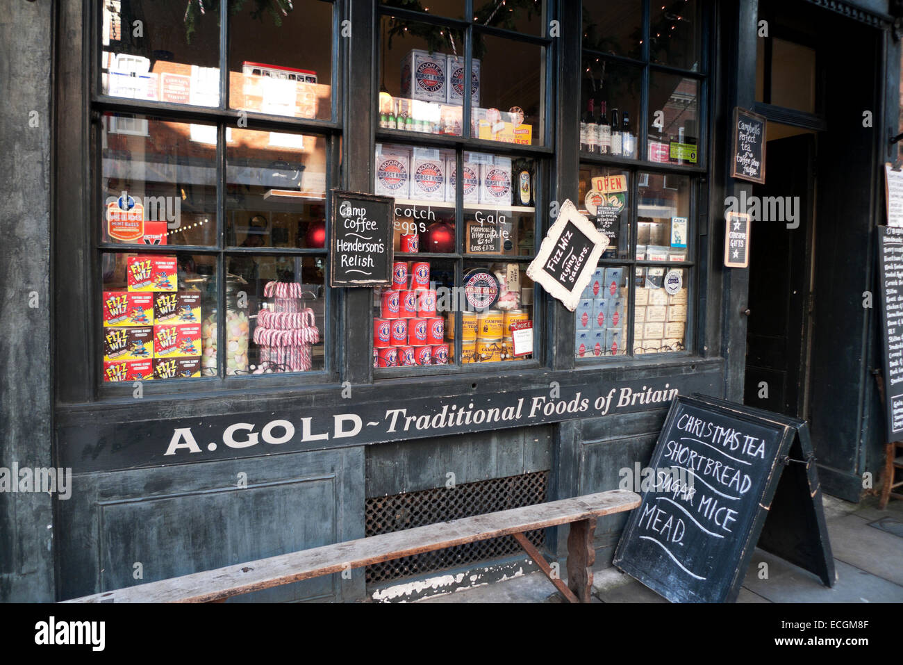 A. Gold traditionelle britische Küche shop Feinkost in Spitalfields, East London Shoreditch, UK KATHY DEWITT Stockfoto