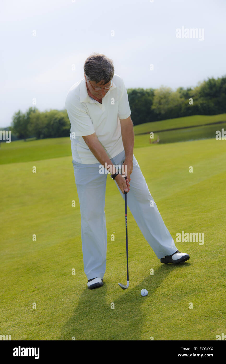 Man spielt golf Stockfoto
