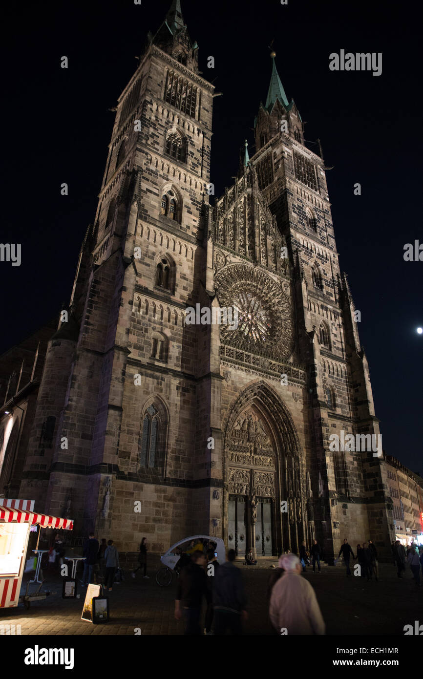 Nürnberg St. Sebaldus-Kirche-Nacht Stockfoto