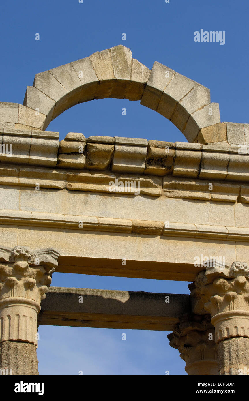 Ruinen der Diana Tempel in der alten römischen Stadt Emerita Augusta, Merida, Badajoz Provinz, Ruta de La Plata, Spanien, Europa Stockfoto