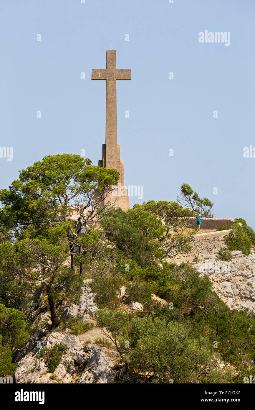 Creu Essen Picot, Kreuz große Stein Santuari de Sant Salvador, Wallfahrtskirche Sant Salvador, in der Nähe von Felanitx, Mallorca Stockfoto