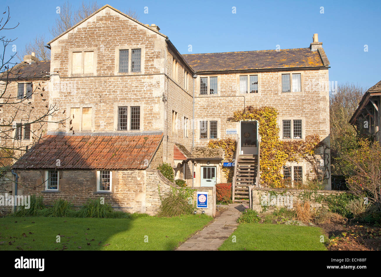 Keramik-Bed &amp; Breakfast-Unterkunft in Lacock, Wiltshire, England, UK Stockfoto