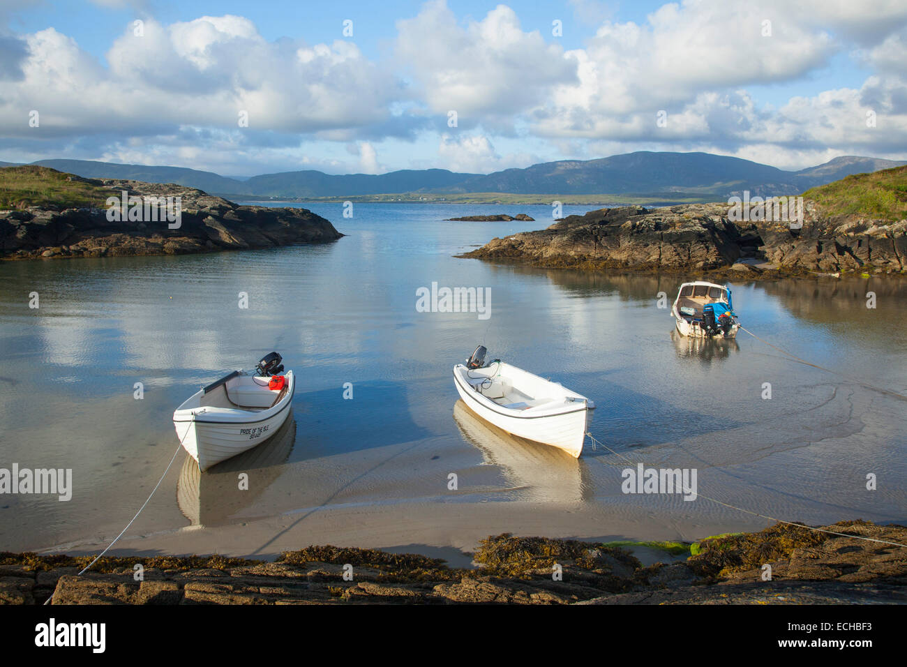 Angelboote/Fischerboote vertäut am Rosbeg, County Donegal, Irland. Stockfoto