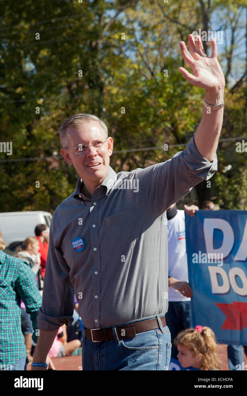Paul Davis, als Kandidat für Gouverneur von Kansas, Kampagnen im Jahr 2014. Er verlor ein knappes Rennen, Sam Brownback. Stockfoto