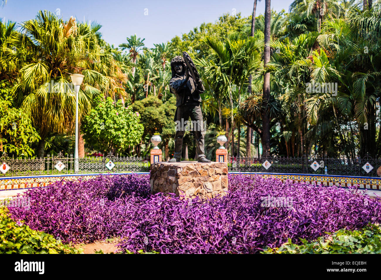 Statue von Miguel Garcia-Navas in El Parque, Malaga Spanien Stockfoto