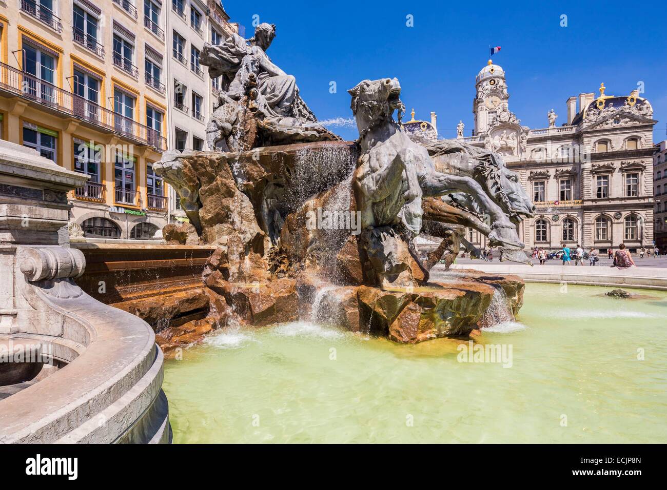 Frankreich, Rhone, Lyon, historische Stätte Weltkulturerbe von UNESCO, Place des Terreaux, Rathaus, Bartholdi Brunnen Stockfoto