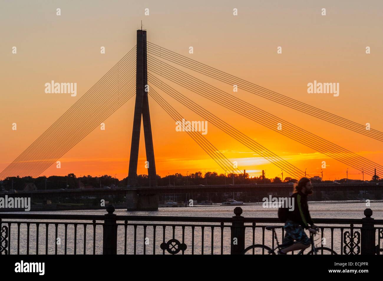 Lettland (Baltikum), Riga, Europäische Kulturhauptstadt 2014 die Vansu Brücke seit Akmens Brücke Stockfoto