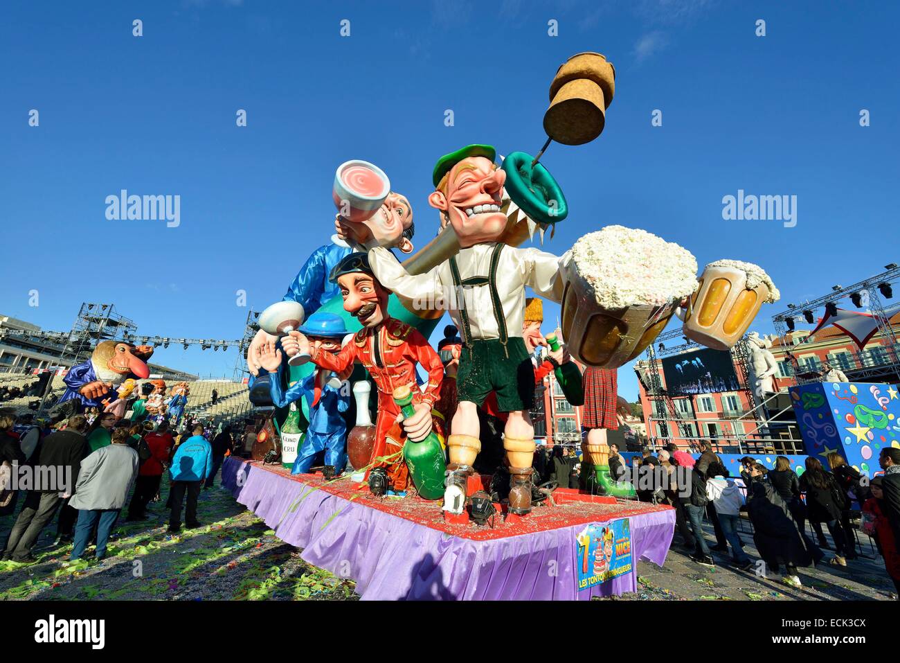 Frankreich, Alpes Maritimes, Nizza Karneval 2014, der Corso (Prozession der Karneval hin-und Herbewegungen) Stockfoto