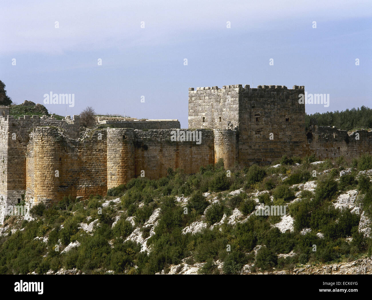 Syrien. Zitadelle von Salah Ed-Din oder Leonburg. In der Nähe von Al-Haffah. In der Nähe von Al-Haffah. In der Nähe von Osten. Stockfoto