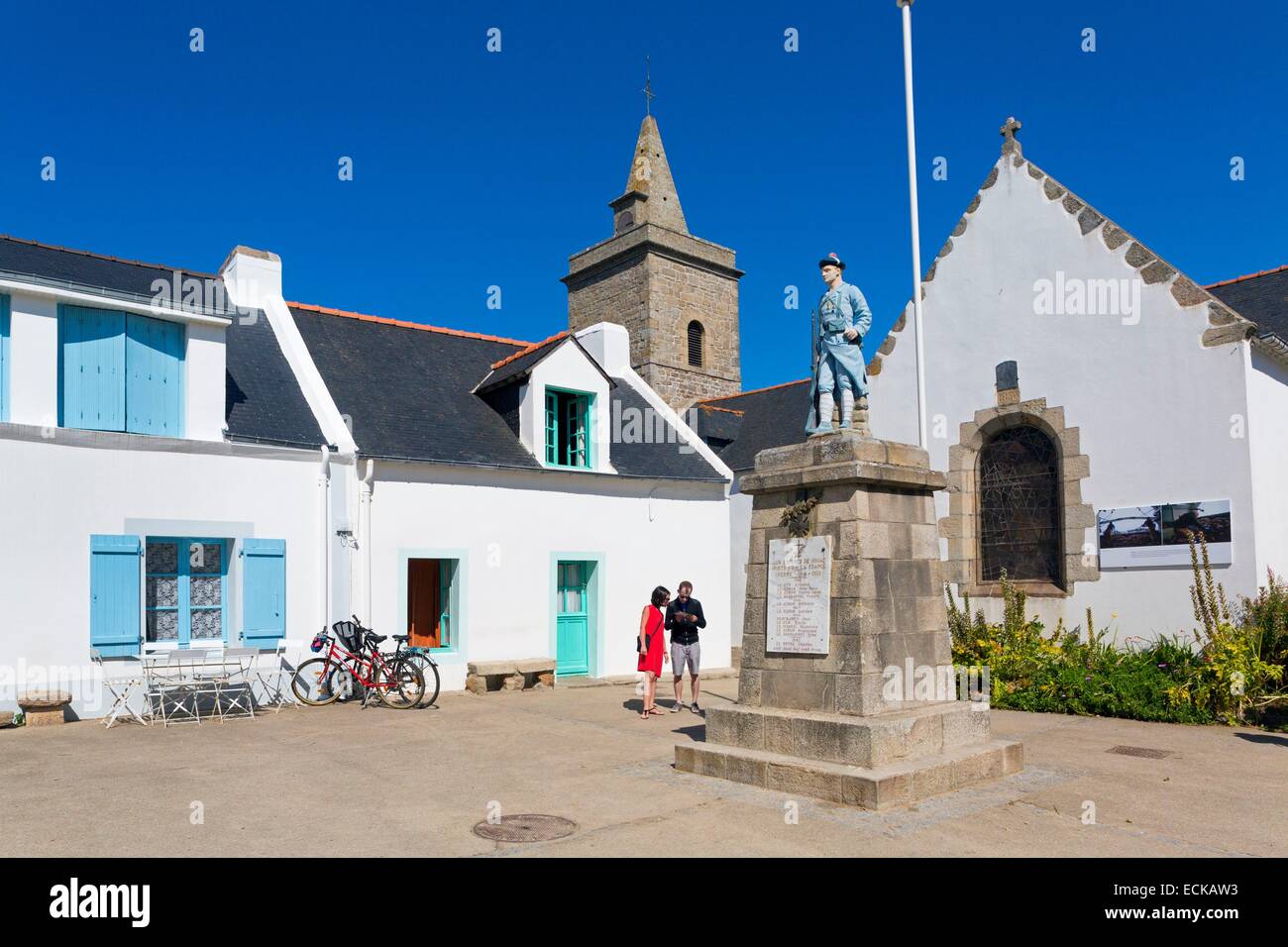 Frankreich, Morbihan, der Golf von Morbihan, Ponant-Inseln, die Insel Houat, das Dorf Stockfoto