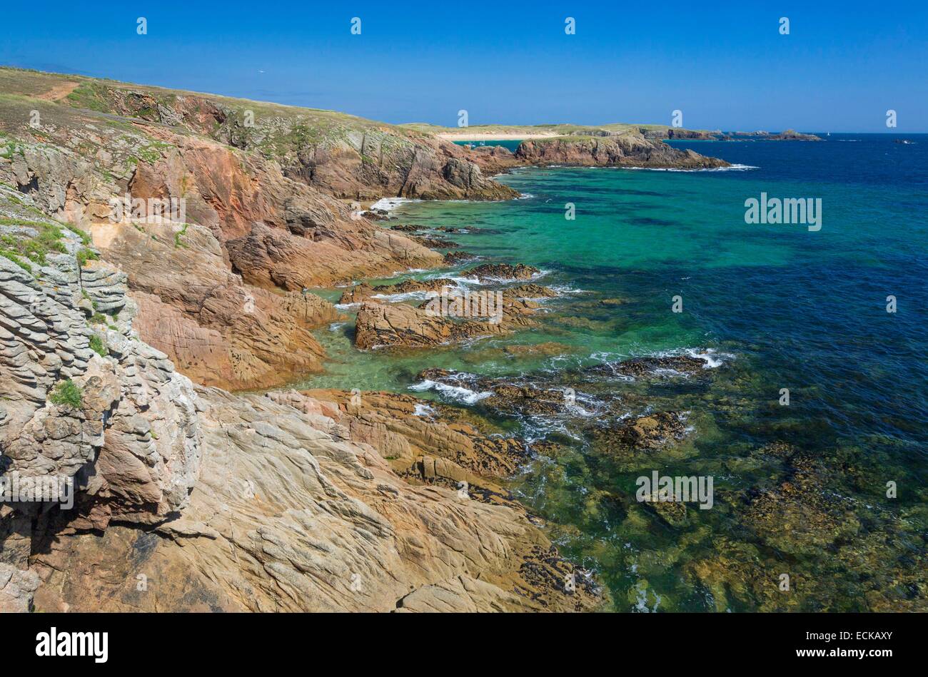 Frankreich, Morbihan, der Golf von Morbihan, Ponant-Inseln, die Insel Houat, Wandern Sie entlang der Südküste mit Blick auf den Atlantischen Ozean Stockfoto
