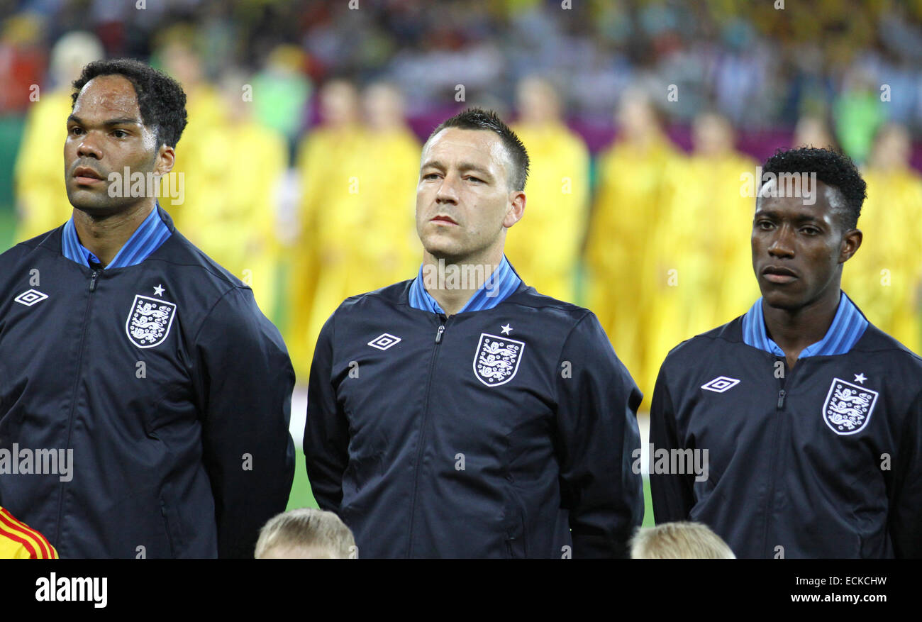 Joleon Lescott (L), John Terry (C) und Danny Welbeck von England Stockfoto