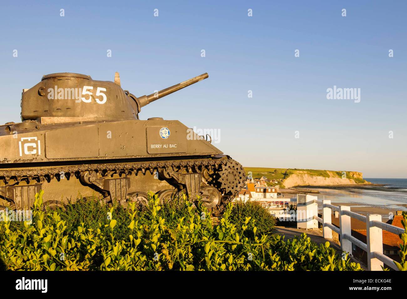 Frankreich, Calvados, Arromanches-Les Bains, historische der Alliierten in der Normandie, Sherman-Panzer, Geschenk von den Alliierten platzieren Stockfoto