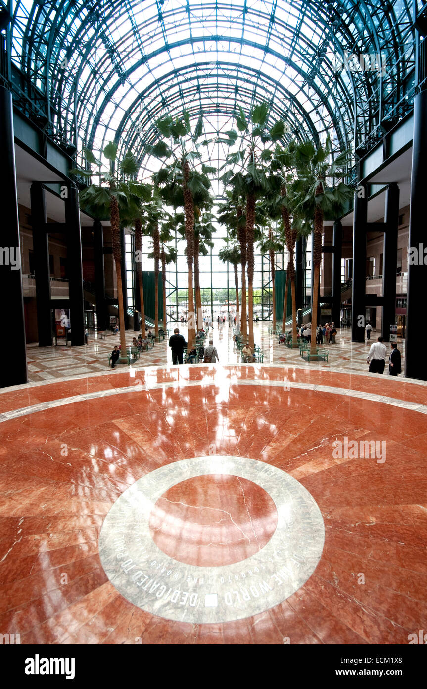 . USA, New York City, Manhattan, der Wintergarten-Atrium-Pavillon von dem World Financial Center Stockfoto