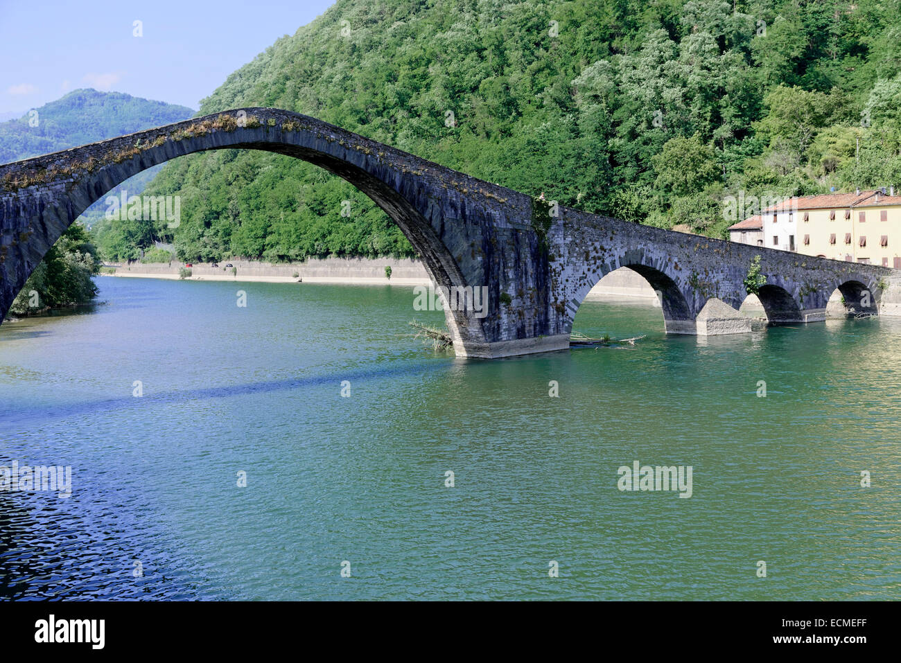 Ponte della Maddalena, Borgo Mozzano, Lucca, Toskana, Italien Stockfoto