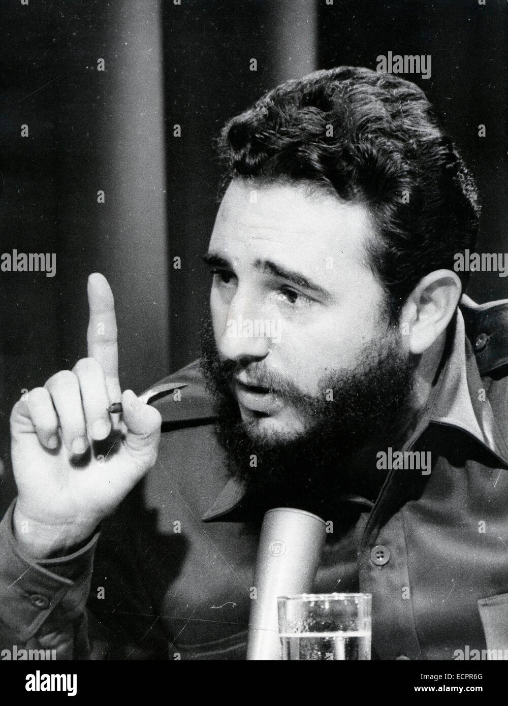 Den USA und Kuba kündigte eine Vereinbarung zwischen den beiden Ländern, die ein erster Schritt zur Normalisierung der Beziehungen. Bild: 28. Mai 1966 - Havanna, Kuba - FIDEL ALEJANDRO CASTRO RUIZ (geboren 13. August 1926) ist der Herrscher von Kuba seit 1959, wenn führende 26. der Juli Bewegung, er stürzte das Regime von Fulgencio Batista. In den folgenden Jahren leitete er die Umwandlung von Kuba in der ersten kommunistischen Staat. Bild: Das aktuelle Porträt von Fidel Castrro in Havanna Rede. © KEYSTONE Bilder USA/ZUMAPRESS.com/Alamy Live-Nachrichten Stockfoto