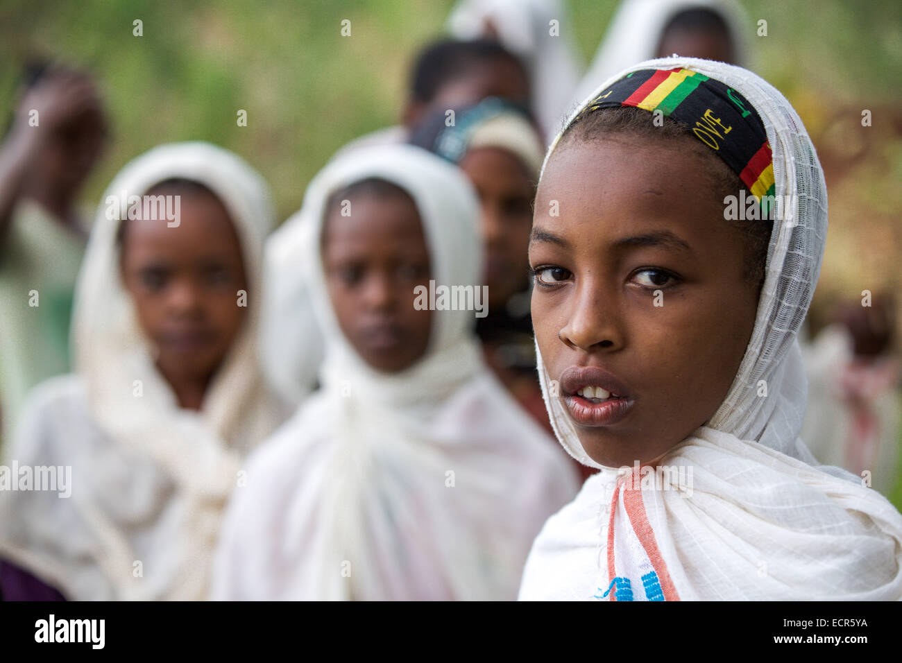 Eine traditionelle äthiopische orthodoxe Frau gekleidet in weiß in Mizan Teferi, Äthiopien 18. Mai 2014. Südwestlichen Äthiopien. Stockfoto