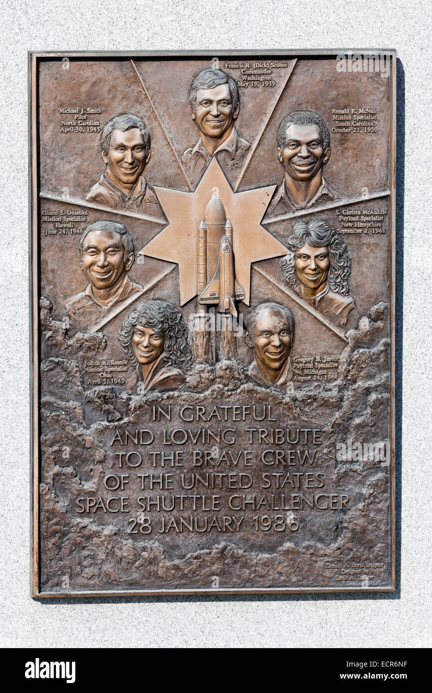 Denkmal für Space Shuttle Challenger Astronauten, Nationalfriedhof Arlington, Virginia Stockfoto