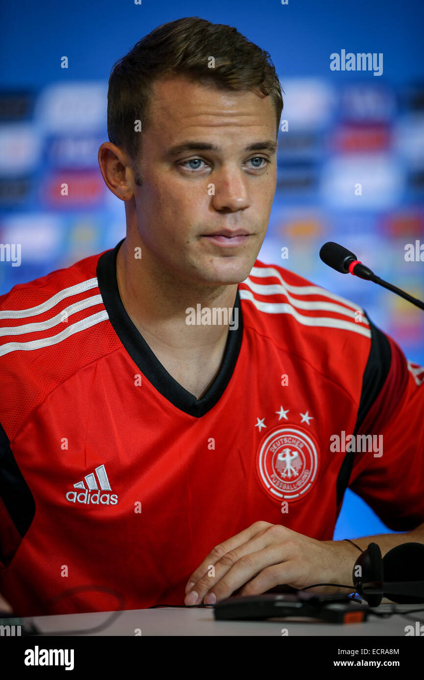 2014 FIFA World Cup - Tag 4 - Deutschlands coach Joachim Low und Torwart Manuel Neuer nehmen Teil in einer Pressekonferenz vor ihrem Spiel mit Portugal (16. Juni 2014) Featuring: Manuel Neuer Where: SALVADOR, BA, Brasilien bei: 15. Juni 2014 Stockfoto