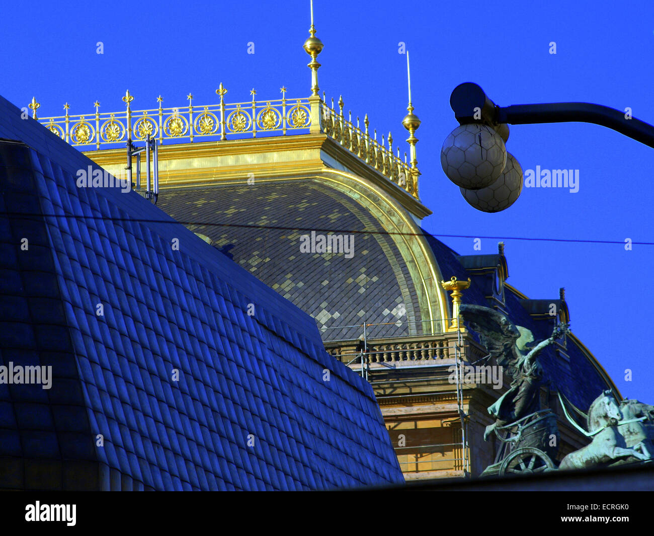 Eine Vielzahl von Ansichten in und um alte & neue Prag zeigt die malerische und historische Aspekte der antiken Stadt. Stockfoto