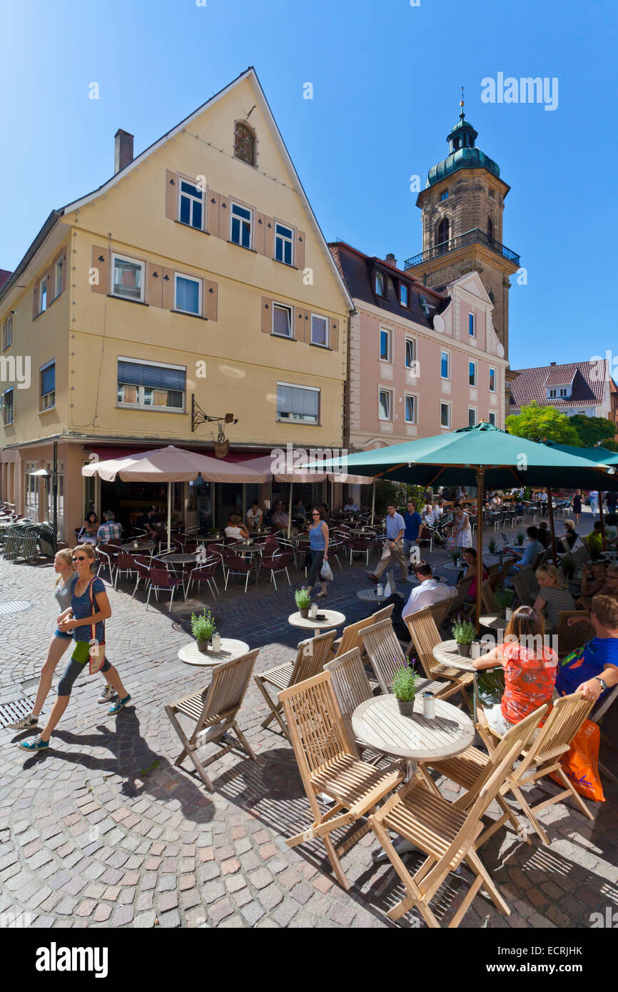 Cafés in der Fußgängerzone, Aalen, Baden-Württemberg, Deutschland Stockfoto