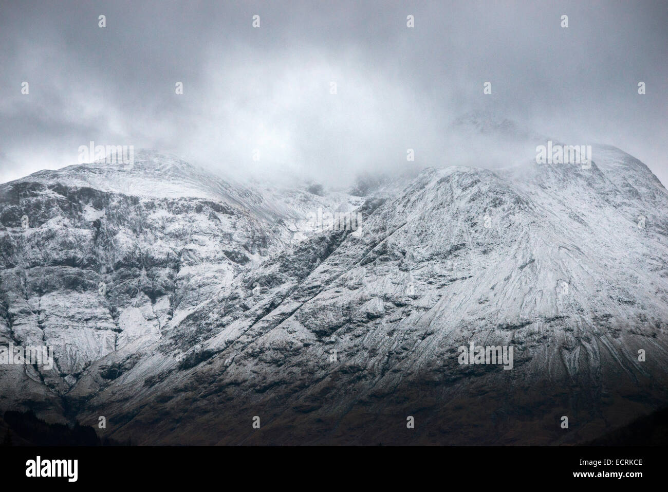 Berge rund um Loch Leven in Glencoe, Highlands Scotland UK Stockfoto
